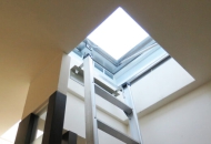 Vì sao cần sử dụng tấm thăm trần tự động thông minh?